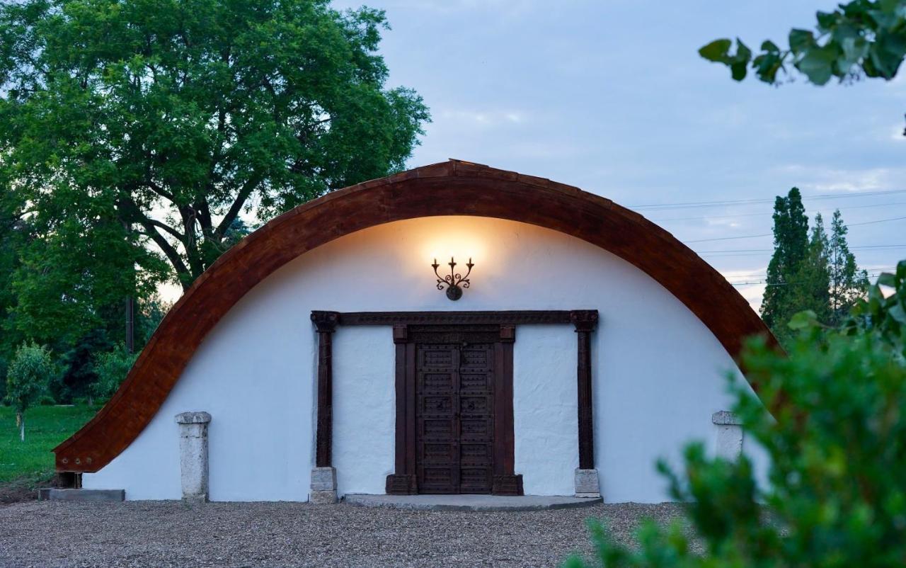 Crama Apogeum - Adult Only Hotel Gura Vadului Exterior photo